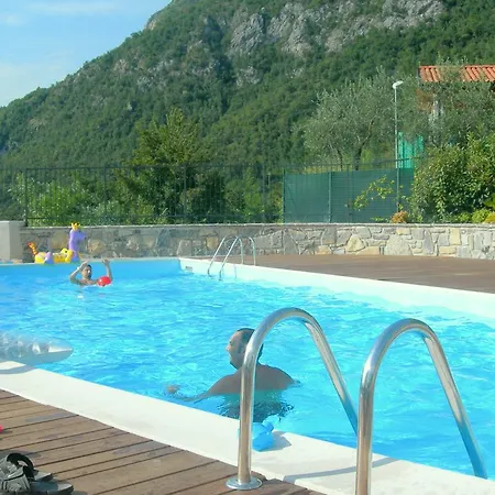 Stunning Villa In Lierna With Private Pool Villa *