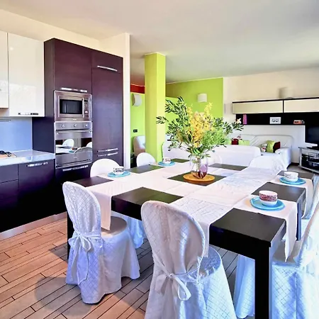 Villa Stunning Villa In Lierna With Private Pool *