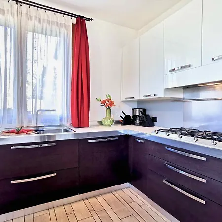 Stunning Villa In Lierna With Private Pool