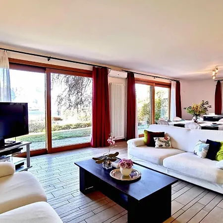 Stunning In With Private Pool Lierna